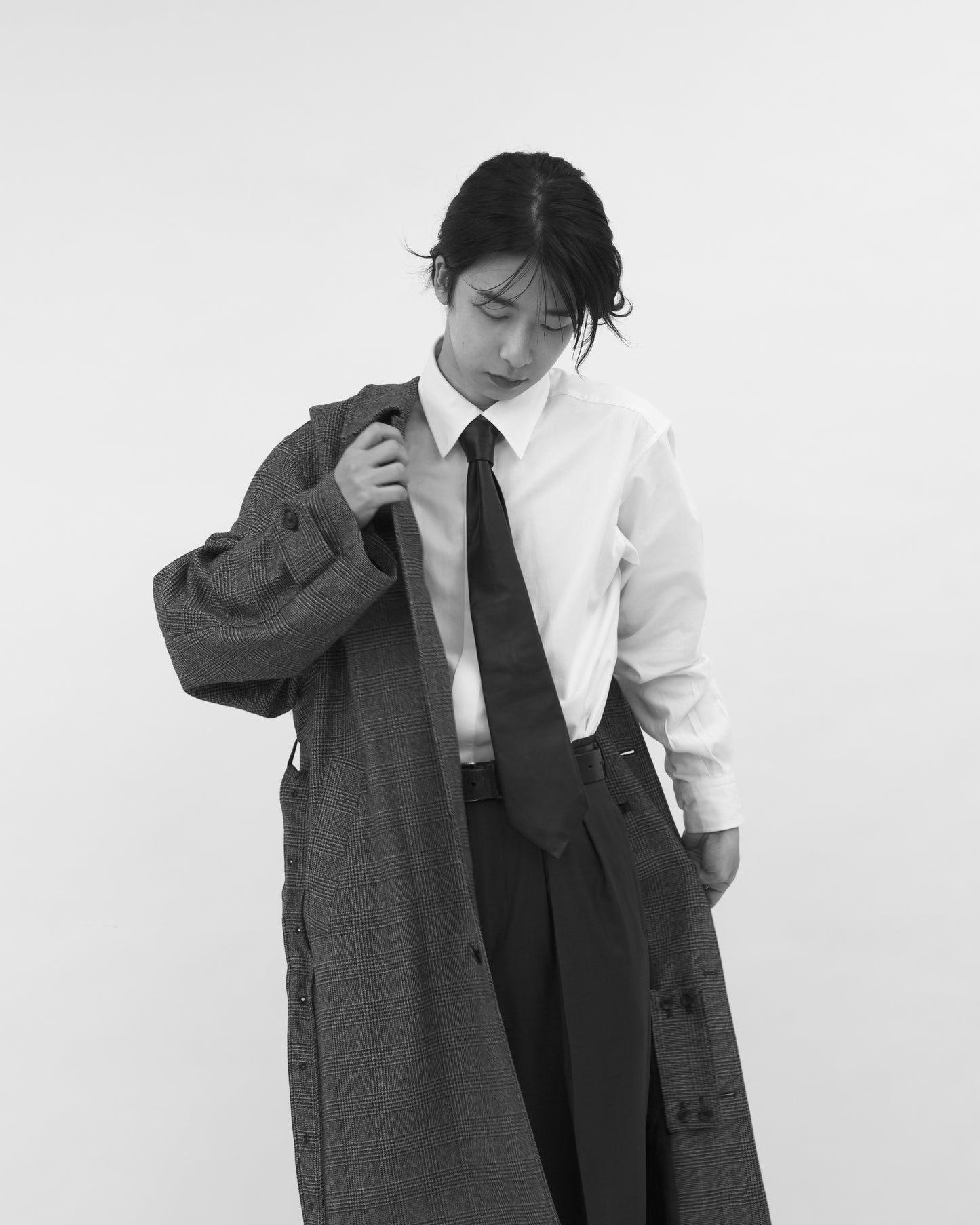 Yoha lamb leather tie