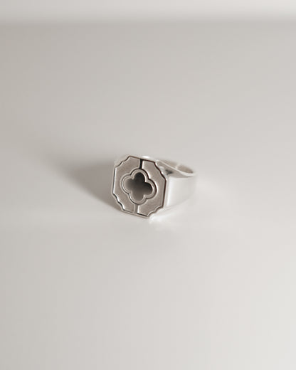 FOLIA FRONS FLAT RING 方形平面银戒