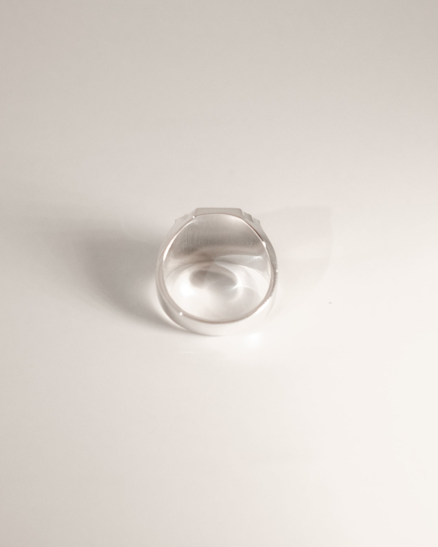 KAIKO FRONS FLAT RING 银质图章戒指