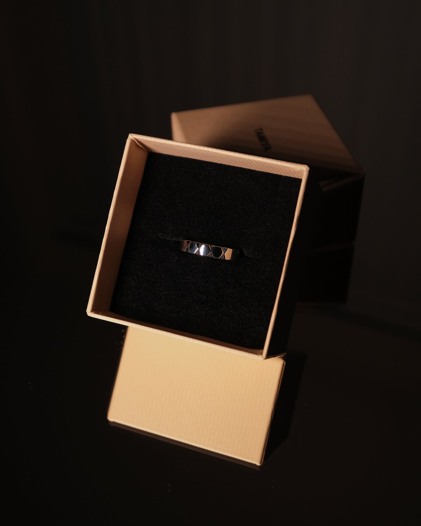ALIGNED NARROW RING 窄版银戒