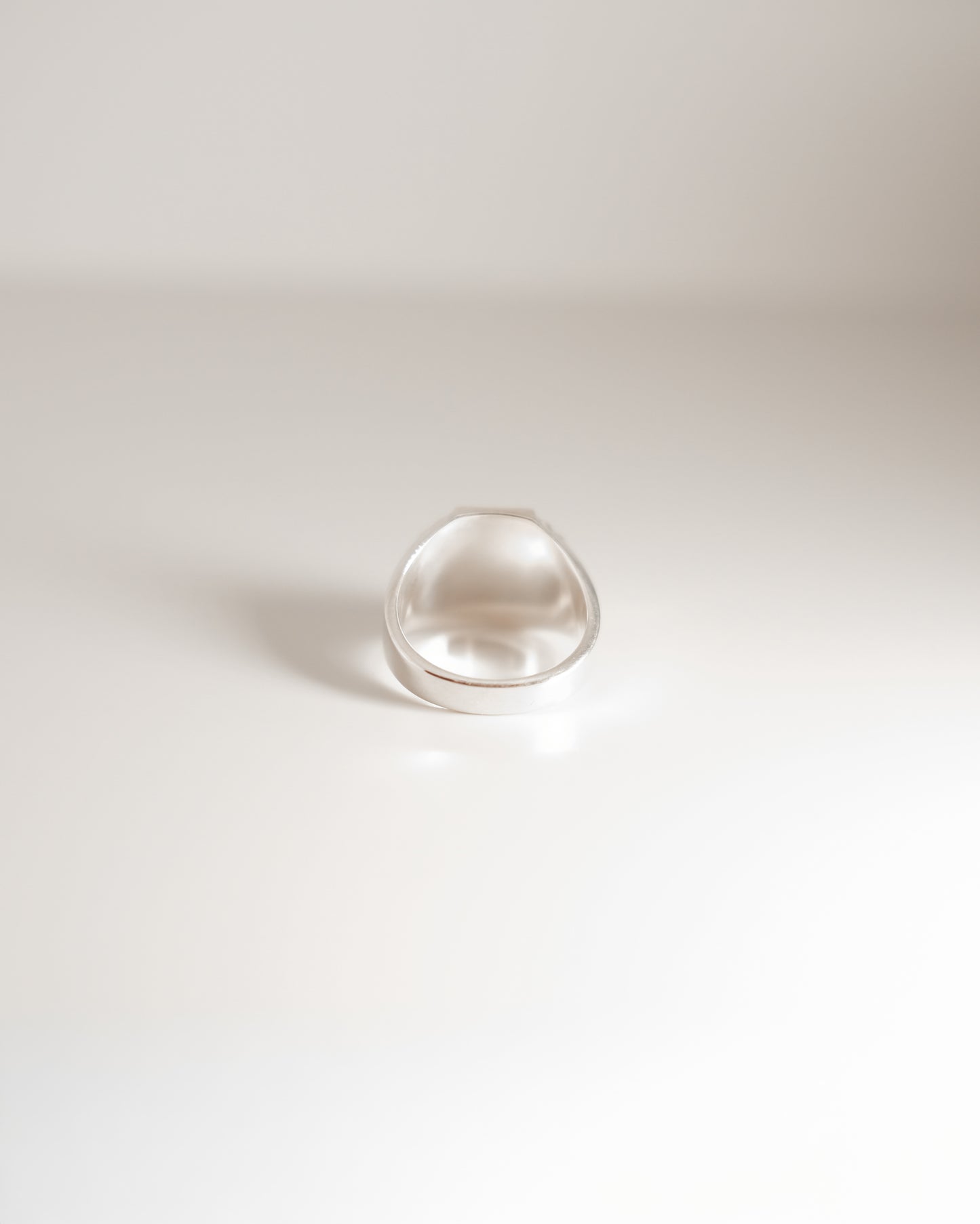 FOLIA FRONS FLAT RING 方形平面银戒